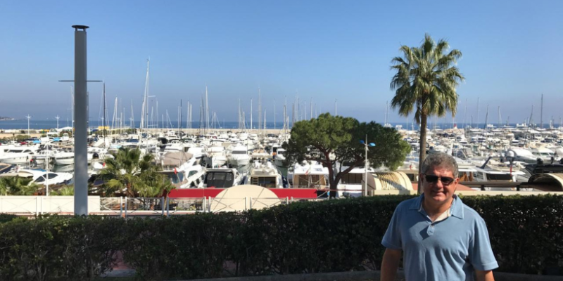 Leonardo Rocha de Almeida Abreu apresenta os Lençóis Maranhenses, um cenário natural que combina beleza e imensidão.