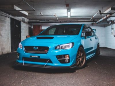 Teciomar Ábila revela como transformar a paixão por carros em performance de verdade, da garagem para a pista.