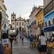 A relevância do jornalismo hiperlocal na preservação da identidade e na mediação dos fatos em Pernambuco